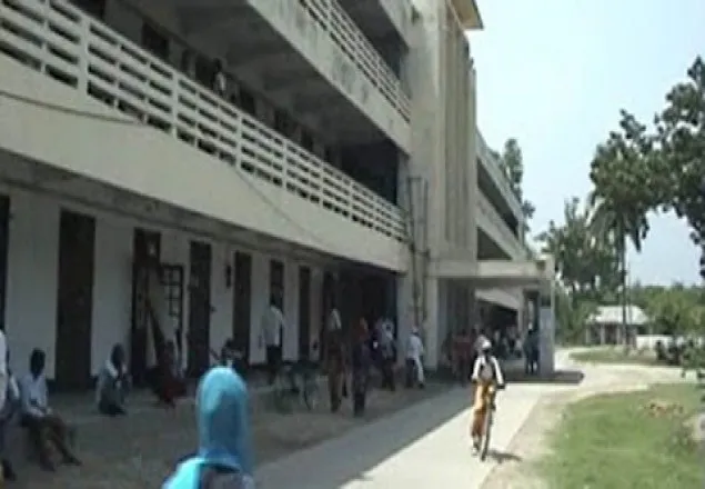 প্রশাসন দফতরে পাহারা বসিয়ে টেন্ডার নিয়ন্ত্রণে যুবলীগ