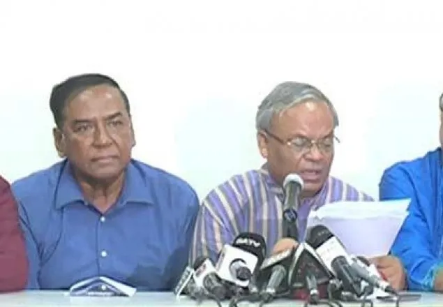 ‘ঢাকার সন্ত্রাস এখন গ্রামে গ্রামে ছড়িয়ে দিয়েছে সরকার’ 