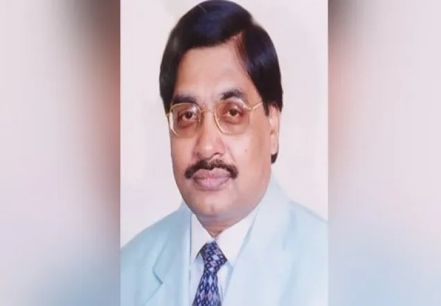 বুলুসহ ৩৫ জনের বিরুদ্ধে গ্রেফতারি পরোয়ানা