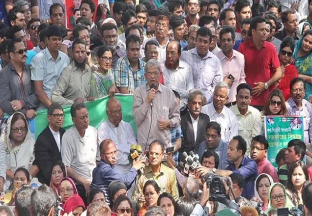 গ্যাসের মূল্য বাড়ানো যাবে না, কমাতে হবে: ফখরুল 