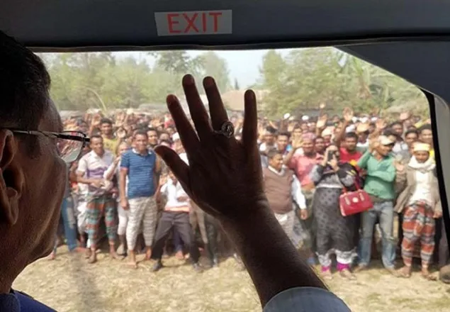 ঝড়ের কবলে ওবায়দুল কাদেরকে বহনকারী হেলিকপ্টা 