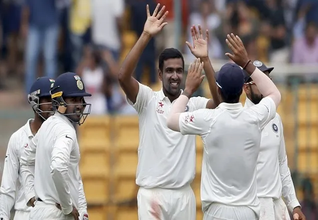 নাটকীয় জয়ে সমতায় ফেরল ভারত