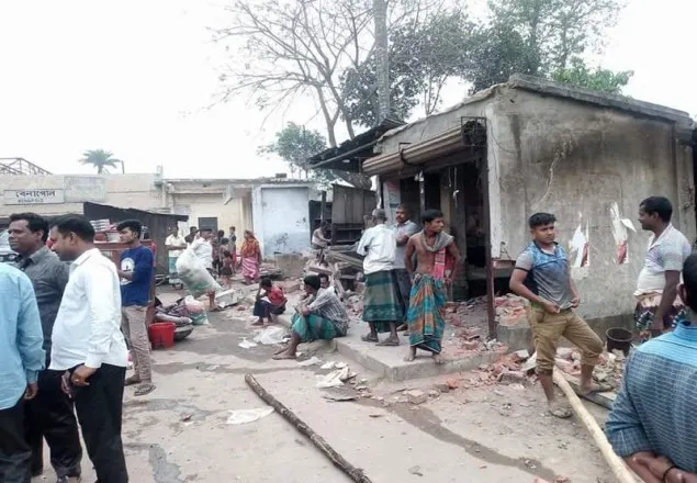 ৪৫বছর পর অবৈধ স্থাপনা উচ্ছেদে অভিযান