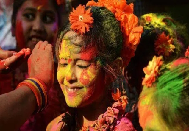 জবিতে হলি উৎসব