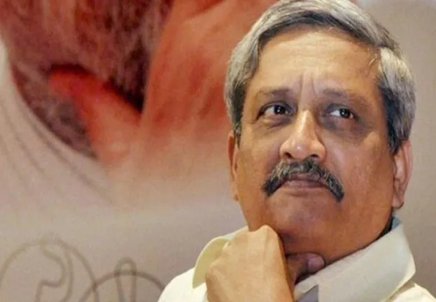 ভারতের প্রতিরক্ষামন্ত্রীর পদত্যাগ