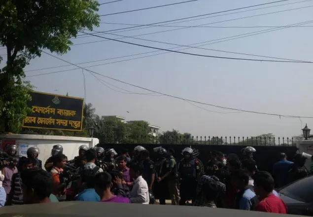 আশকোনায় র‌্যাবের ক্যাম্পে বোমা হামলা নিহত ১