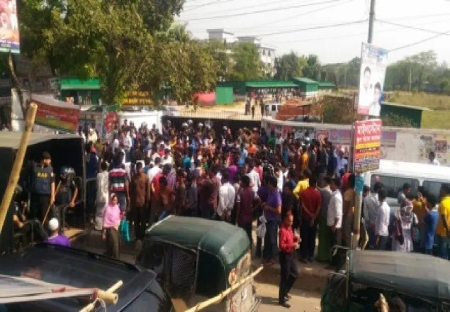 আইএস-এর দাবি ঢাকায় আত্মঘাতী হামলা তাদের