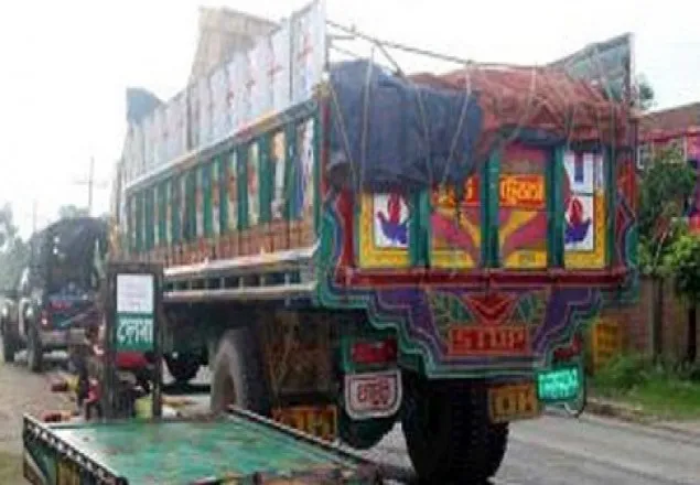 চুয়াডাঙ্গায় সড়ক দূঘটনায় নিহত ১০ 
