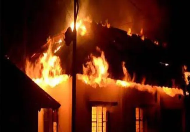 থানচিতে পুড়েছে ৩৫ দোকান