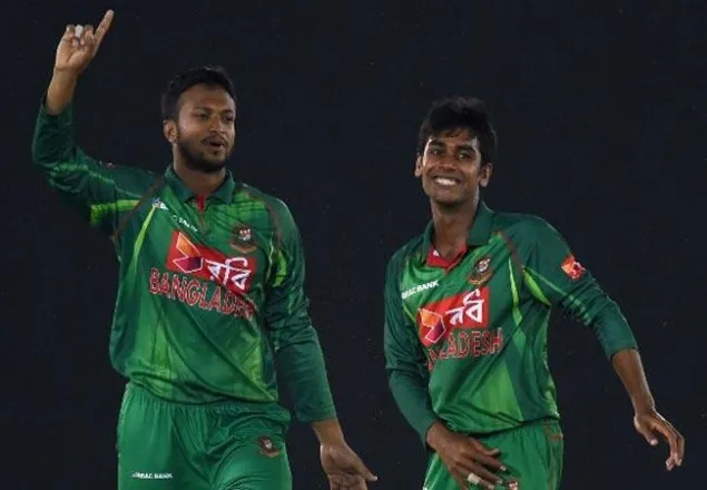 টাইগারদের আঘাতে কাঁপছে শ্রীলঙ্কা