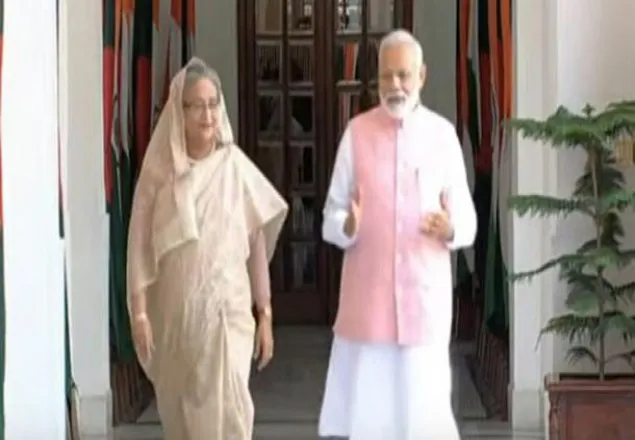 হাসিনা-মোদির শীর্ষ বৈঠক চলছে