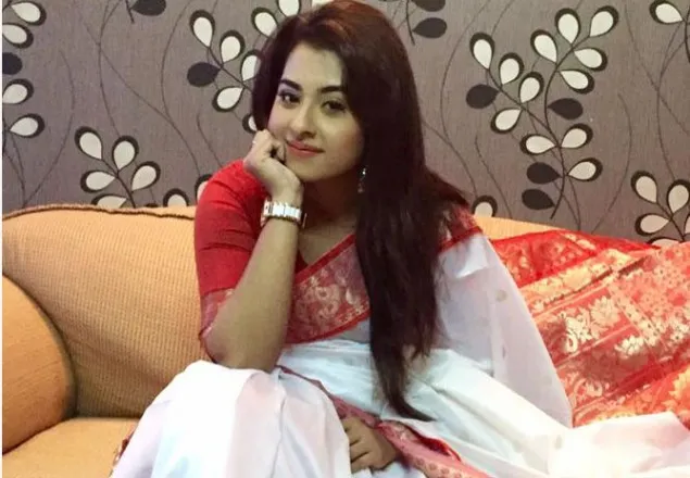 সাকিব অপু নিয়ে মুখ খুললেন বুবলি