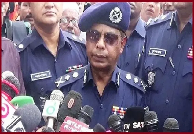 জঙ্গি অভিযান নিয়ে কিছু নেতার বক্তব্য দায়িত্বজ্ঞানহীন: আইজিপি 