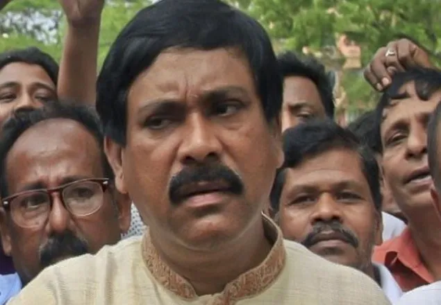 সাক্কুর বিরুদ্ধে পরোয়ানা উদ্দেশ্যপ্রণোদিত : বিএনপি