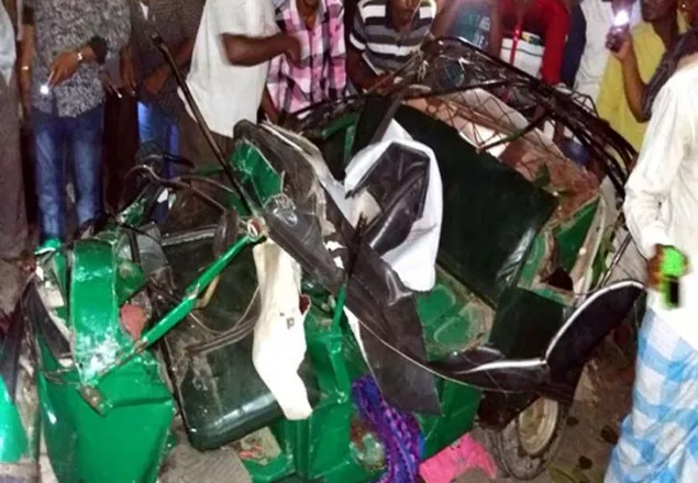 নান্দাইলে বাসের ধাক্কায় নিহত ২