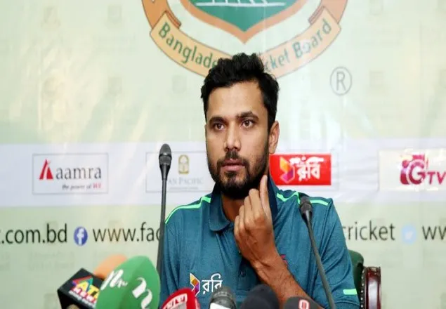 ওয়ানডে থেকেও আমাকে সরে যেতে হবে : মাশরাফি