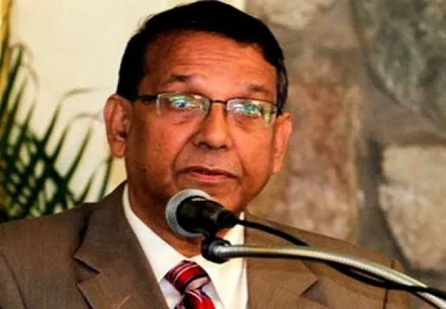 ভাস্কর্য নিয়ে আদালত যেন কলুষিত না হয়: আইনমন্ত্রী