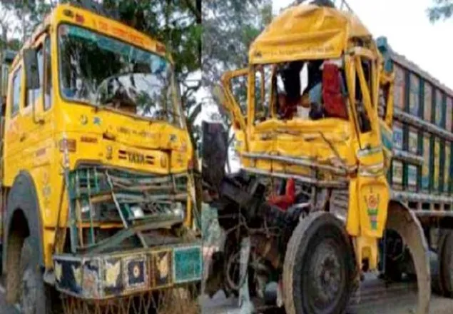 সিরাজগঞ্জে দুই ট্রাকের সংঘর্ষে নিহত ৩