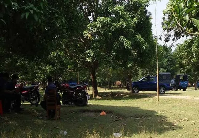 জঙ্গি আস্তানার আলামত সংগ্রহ করছে সিআইডি