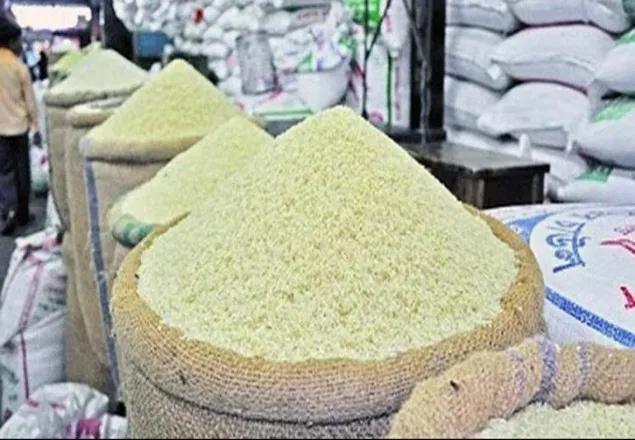 চাল : হাওরের প্রভাব নাকি ব্যবসায়ীদের কারসাজি