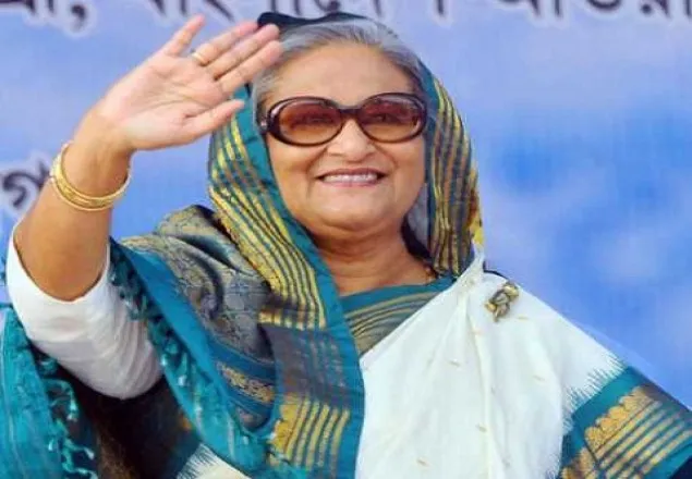 হাওরাঞ্চল পরিদর্শনে প্রধানমন্ত্রী
