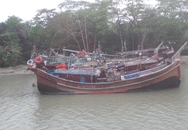 নিষেধাজ্ঞা শেষ হলেও পুণর্বাসনের চাল পাননি তজুমদ্দিনের জেলেরা