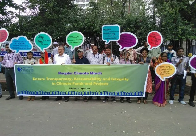 জলবায়ুর কারণে ক্ষতিগ্রস্ত দেশগুলোর ক্ষতিপূরণের জন্য টিআইবি’র আহ্বান