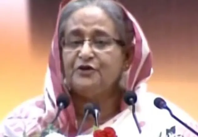 কারখানা শ্রমিকদের বাসস্থানের ব্যবস্থা হচ্ছে : প্রধানমন্ত্রী