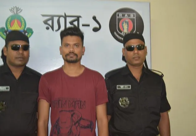 প্রেমের ফাঁদে বিশ্ববিদ্যালয় ছাত্রীকে নির্যাতন ও মুক্তিপণ দাবি