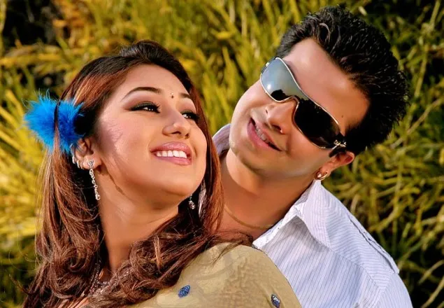 এবার সকিব-অপুর ‘রাজনীতি’