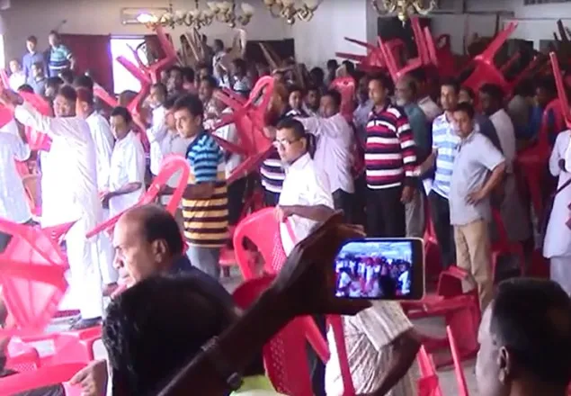 ঝিনাইদহে বিএনপির দু’গ্রুপের সংঘর্ষে আহত ১৫