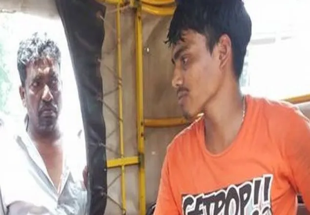 চাঁদা না দেয়ায় শ্রমিকলীগ সভাপতির নেতৃত্বে হাঙ্গামা