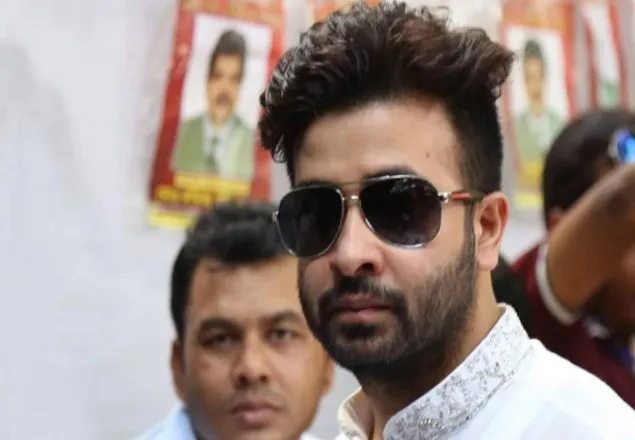 এফডিসির অনাকাঙ্ক্ষিত ঘটনায় মুখ খুললেন শাকিব