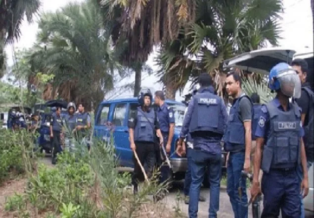 ঝিনাইদহে জঙ্গি আস্তানায় অভিযান সমাপ্ত