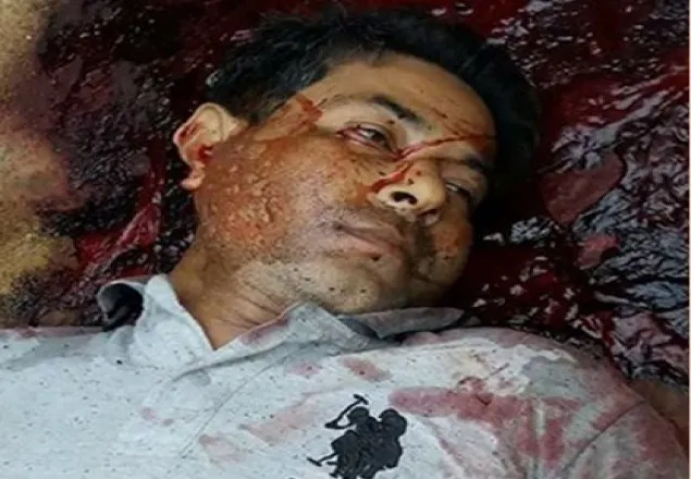 নিজ বাড়িতে যুবলীগ নেতাকে কুপিয়ে হত্যা