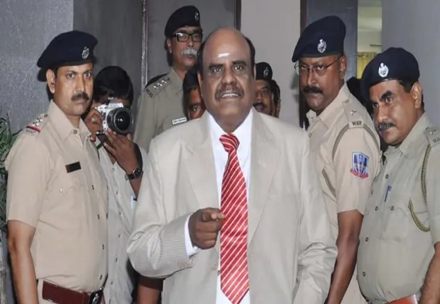 প্রধান বিচারপতিকে দণ্ড দেয়া বিচারকের জেল