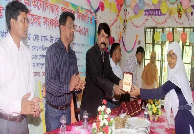 ইবি ল্যাবরেটরি স্কুলে ক্রিড়া প্রতিযোগিতা অনুষ্ঠিত
