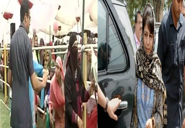কাশ্মিরি নারীদের প্রতিবাদের মুখে মঞ্চ ছাড়লেন মুখ্যমন্ত্রী