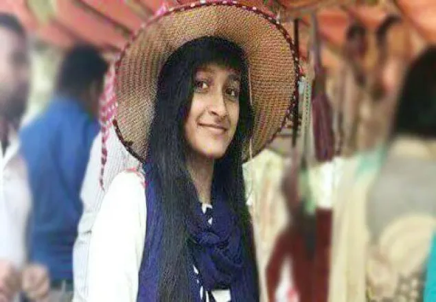 ঢাবি ছাত্রীর মৃত্যু : আত্মসমর্পণের পর জামিন ৮ চিকিৎসকের
