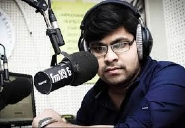 আপনি কি রেডিওর আরজে হতে চান ?