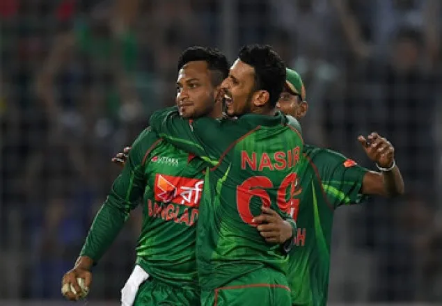 সেই নাসির দেখিয়ে দিলেন জুটি ভেঙে 