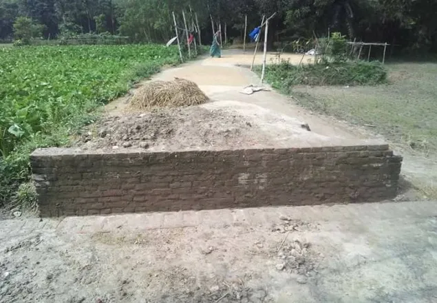 পলাশবাড়ীতে ননওয়েজ প্রকল্পের কাজ বাস্তবায়নে ব্যাপক অনিয়ম