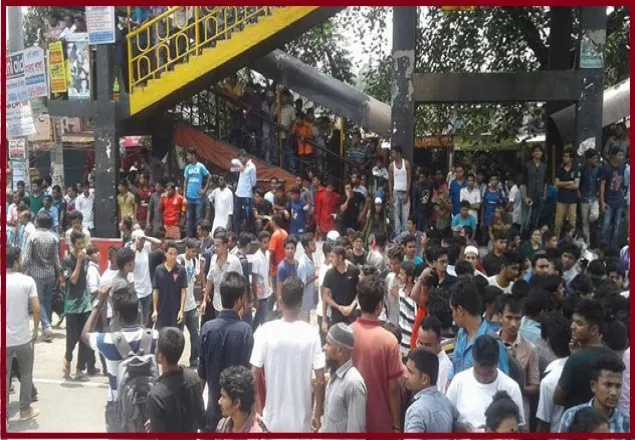 জাবিতে পুলিশ-শিক্ষার্থী সংঘর্ষ, আহত ১০ 