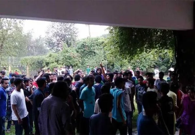 জাবির ৪২ শিক্ষার্থীর জামিন