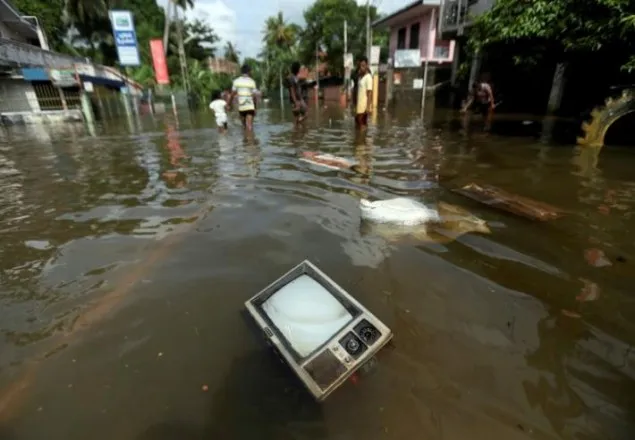 শ্রীলঙ্কায় সর্বশেষ নিহতের সংখ্যা বেড়ে ১৬৪