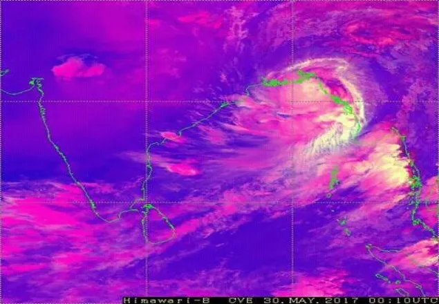 চট্টগ্রাম ছেড়ে যাচ্ছে ঘূর্ণিঝড় 'মোরা'
