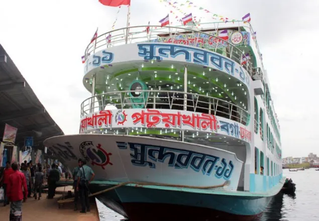 সদরঘাট থেকে লঞ্চ চলাচল শুরু