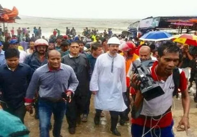 মোরার তান্ডব পরিদর্শনে জনগনের পাশে চসিক মেয়র