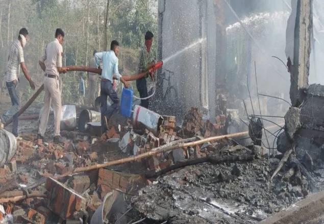 ভারতে আতশবাজি কারখানায় বিস্ফোরণ, নিহত ২৫