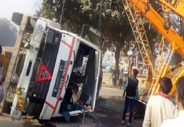 জিম্বাবুয়েতে সড়ক দুর্ঘটনায় নিহত ৪৩